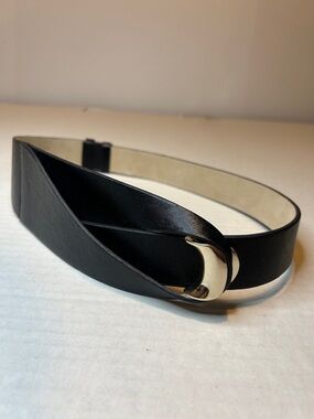 White House Black Market Beige Leather Waist Belt XS